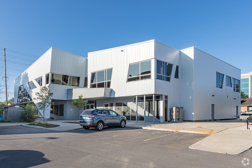 More Photos Of 1181 Hunt Club Rd, Ottawa Storefront Retail Office For Sale