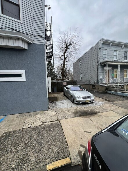 More Photos Of 1637 John F Kennedy Blvd, Jersey City Office For Lease