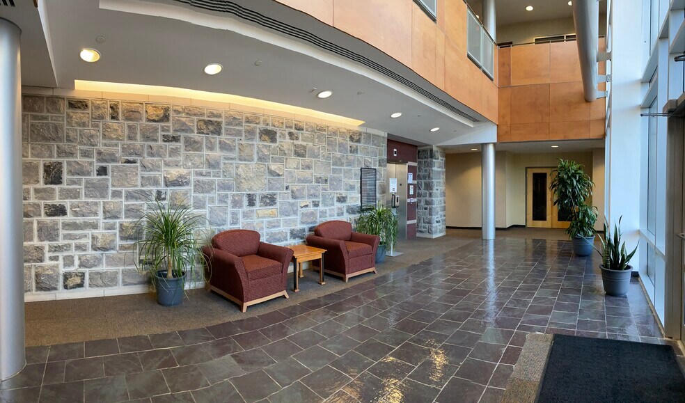 More Photos Of 1750 Kraft Dr, Blacksburg Office For Lease