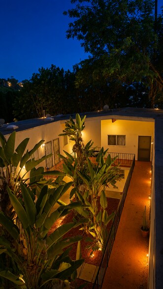 More Photos Of 4208 Russell Ave, Los Angeles Apartments For Sale