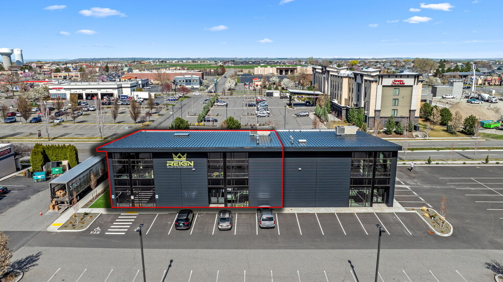 More Photos Of 6902 Rodeo Dr, Pasco Flex For Lease