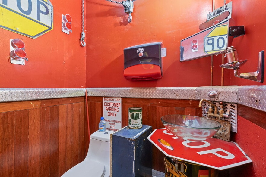 More Photos Of 280 S Main St, Brighton Storefront Retail Residential For Sale