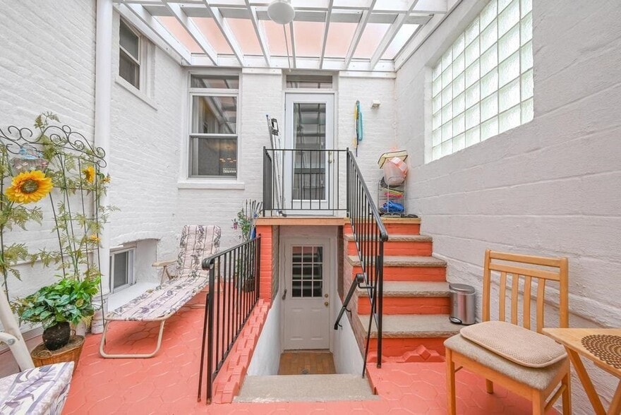 More Photos Of 522 Bay Ridge Ave, Brooklyn Apartments For Sale