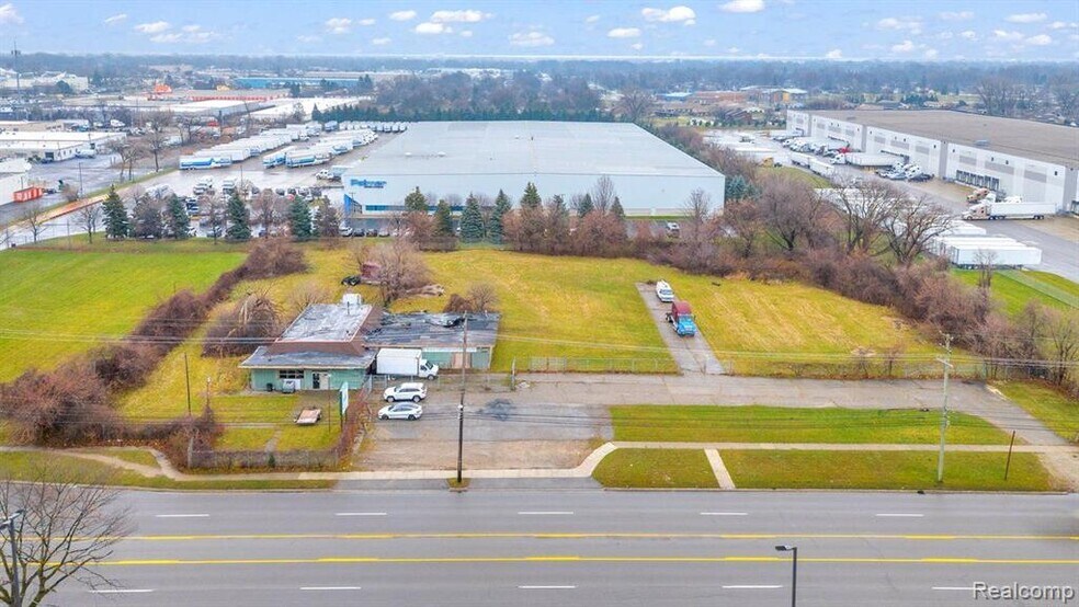 More Photos Of 24500 Dequindre Rd, Warren Garden Center For Sale