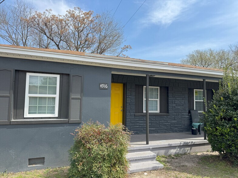 More Photos Of 4902 Schmidt St, Fayetteville Apartments For Sale