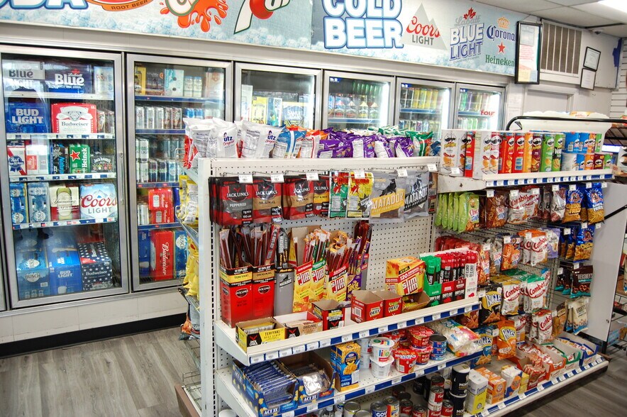 More Photos Of 100 W Main St, Batavia Convenience Store For Sale
