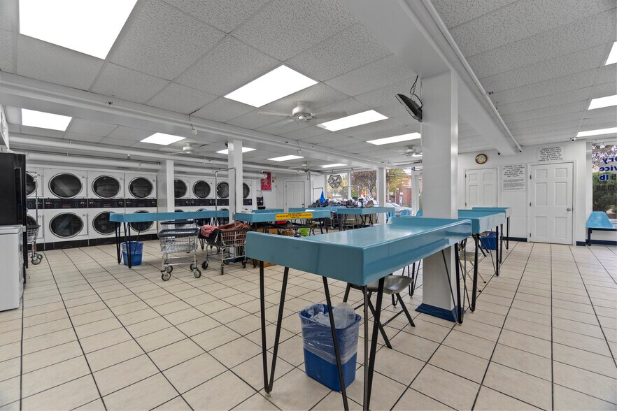 More Photos Of 1349-1355 Dixwell Ave, Hamden Warehouse For Sale