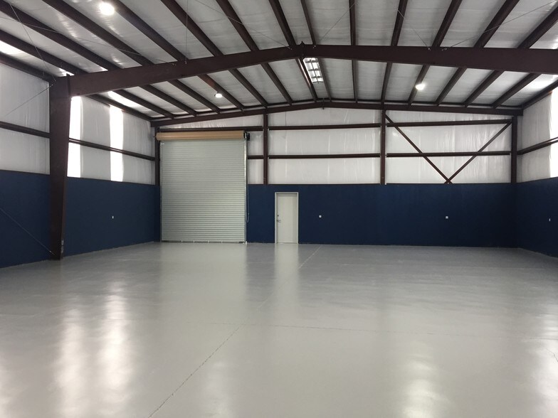 More Photos Of 9227 Alberene Dr, Houston Unknown For Lease