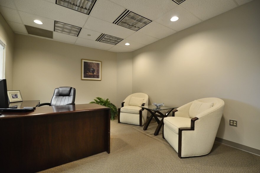 More Photos Of 12040 S Lakes Dr, Reston Medical For Sale