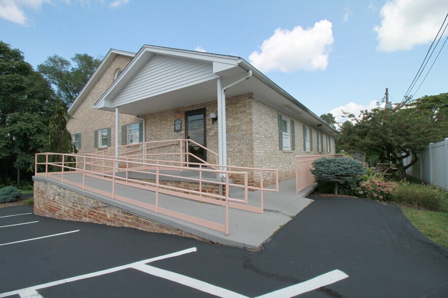 104 Erford Rd, Camp Hill, PA 17011 Medical For Sale