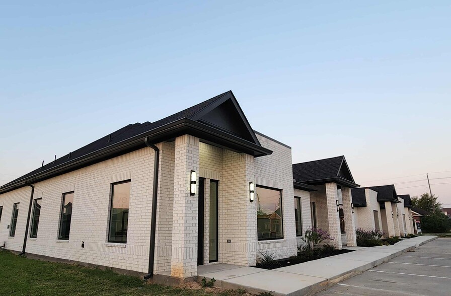 More Photos Of 21404 Provincial, Katy Medical For Lease