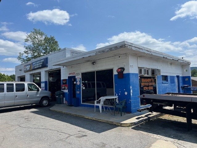 Primary Photo Of 401 US-70, Connelly Springs General Retail For Sale