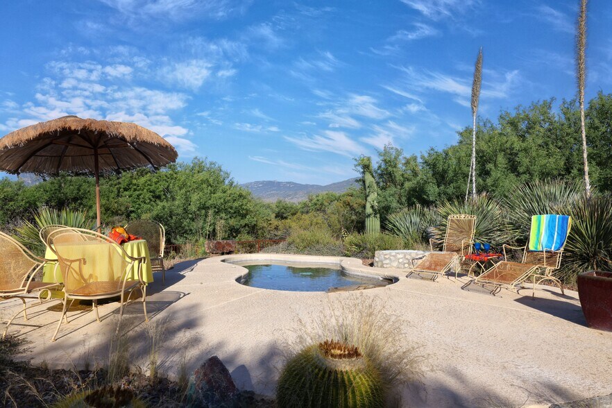 More Photos Of 1401 N Camino Cordon Rd, Tucson Apartments For Sale