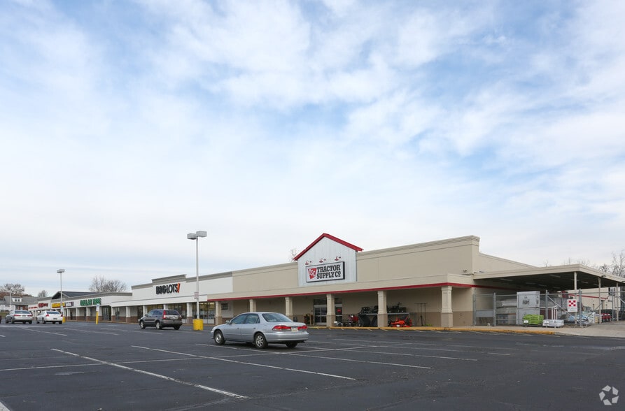 Primary Photo Of 801-823 E Philadelphia Ave, Boyertown Unknown For Lease