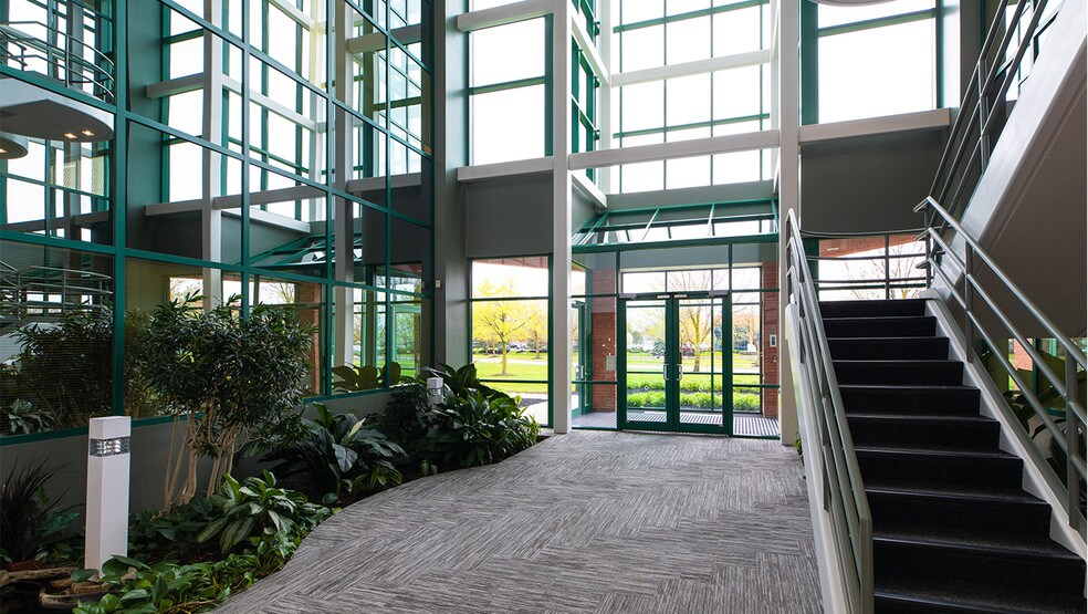 More Photos Of 400 Essjay Rd, Williamsville Office For Lease