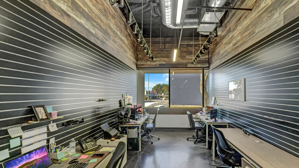 More Photos Of 5 Longevity Dr, Henderson Research And Development For Sale