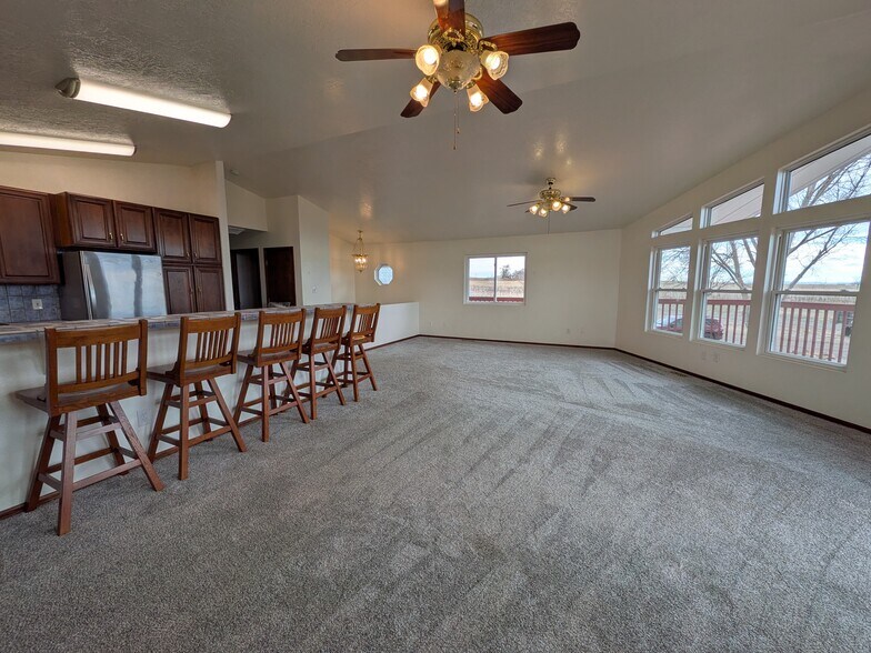 More Photos Of 15507 County Road 10, Fort Lupton Flex For Lease
