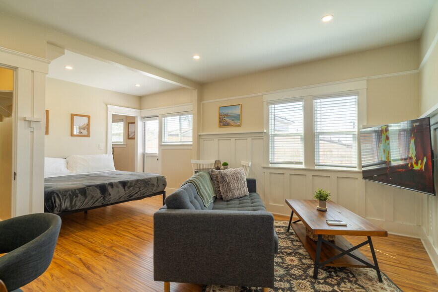 More Photos Of 2919 Ivy St, San Diego Apartments For Sale