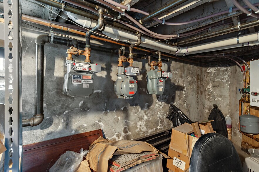 More Photos Of 180 Madison Ave, Port Chester Office For Sale