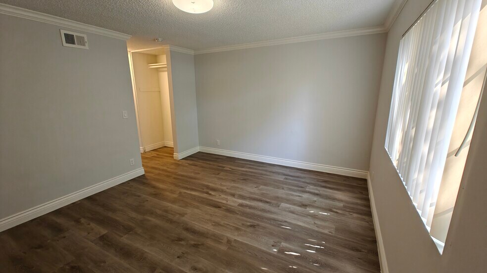 More Photos Of 13766 Paddock St, Sylmar Assisted Living For Lease