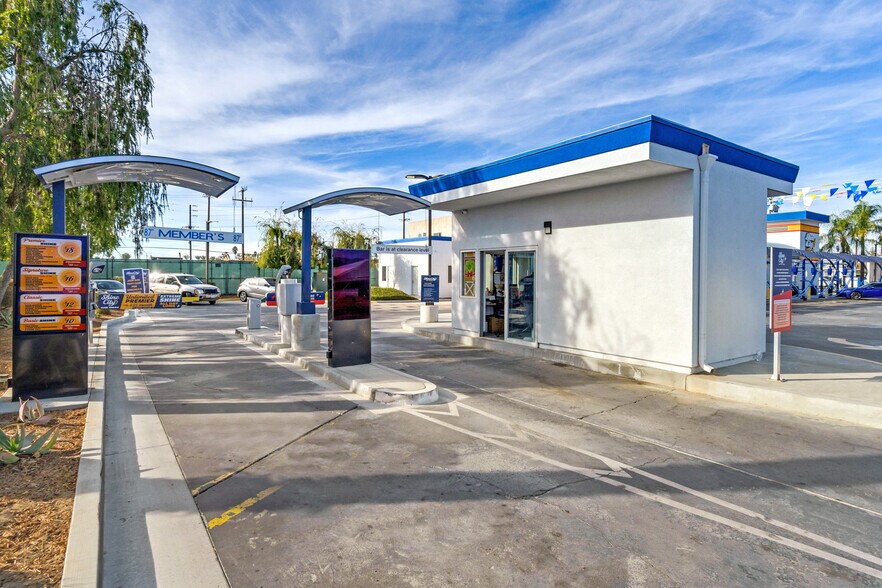 More Photos Of 401 W Florida Ave, Hemet Carwash For Sale