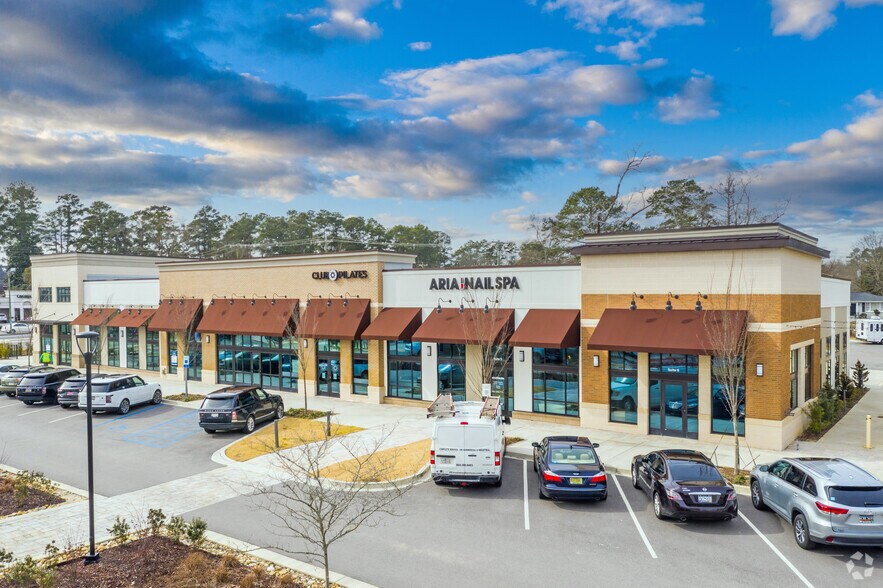 More Photos Of 4701 Forest Dr, Columbia General Retail For Lease