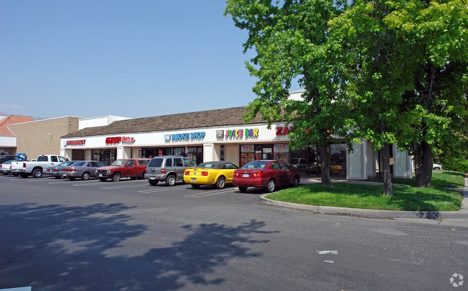 More Photos Of 1451-1469 S San Jacinto Ave, San Jacinto Restaurant For Lease