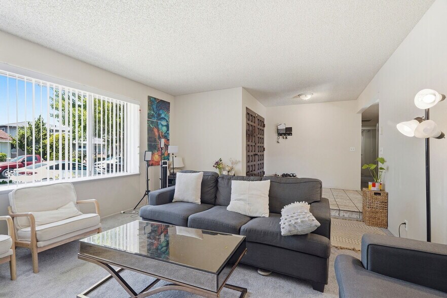 More Photos Of 635 Bolton Ct, San Jose Apartments For Sale