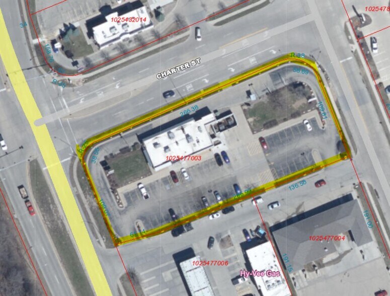 More Photos Of 250 S Locust St, Dubuque Fast Food For Sale