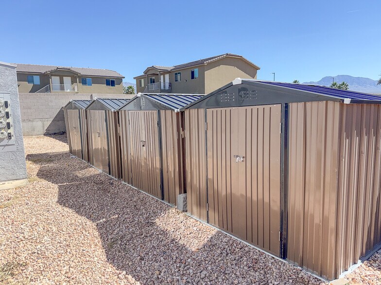 More Photos Of 126 E 1st North St, Mesquite Multifamily For Sale