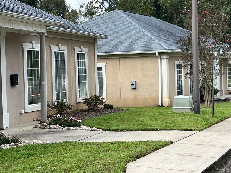 More Photos Of 2290 Premier Park Ln, Winston-Salem Land For Lease