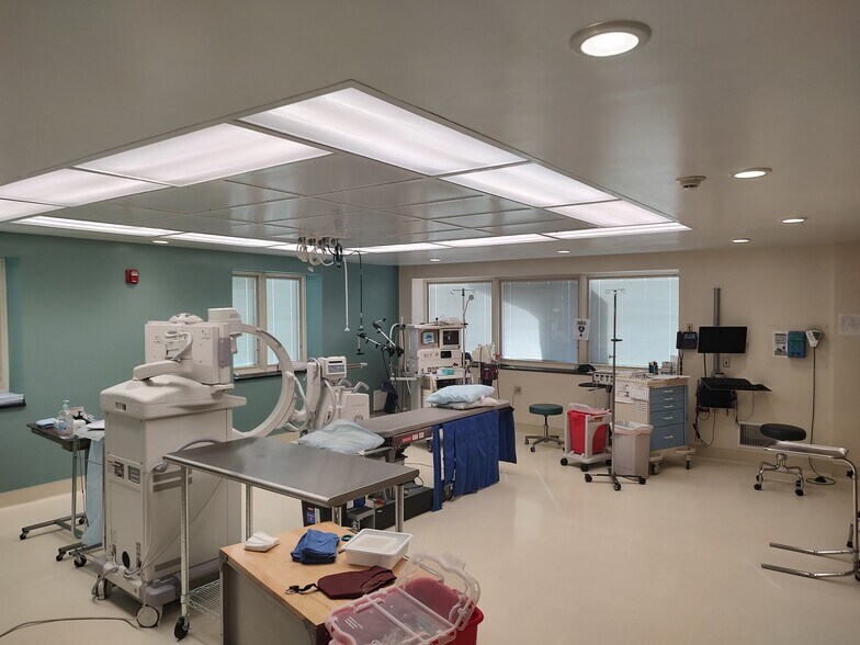 More Photos Of 9002 Mentor Ave, Mentor Medical For Sale