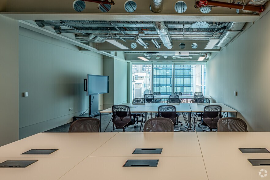 More Photos Of 20 Farringdon St, London Coworking Space