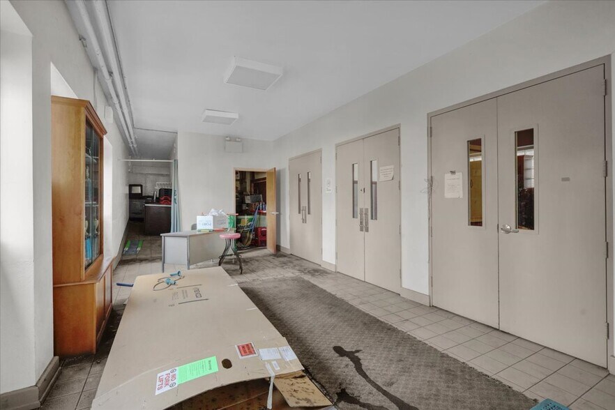 More Photos Of 301 Heffner St, Minersville Specialty For Sale