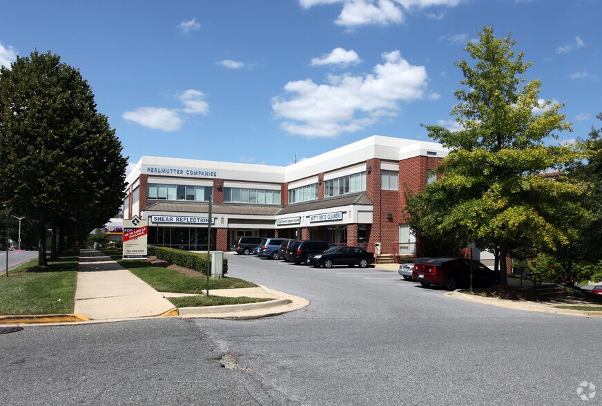 Primary Photo Of 811 Russell Ave, Gaithersburg Office Residential For Lease