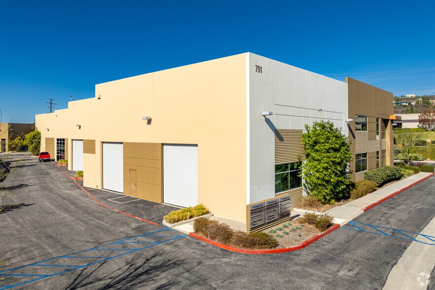 More Photos Of 791 Chambers Ln, Simi Valley Manufacturing For Lease