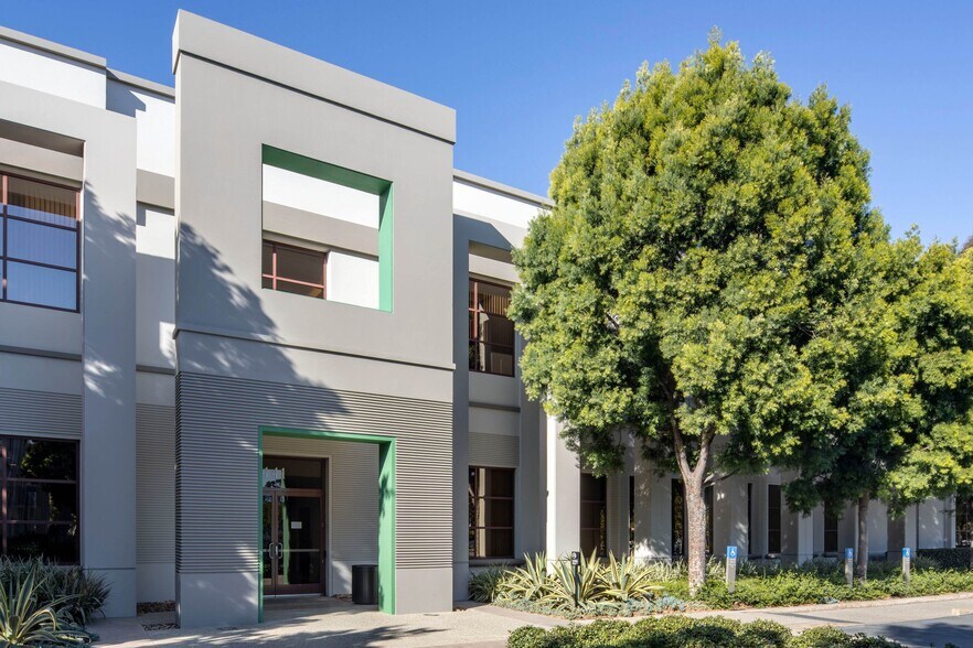 More Photos Of 111 Academy Dr, Irvine Unknown For Lease