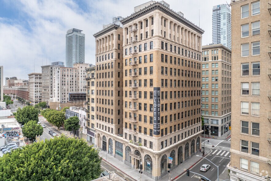 More Photos Of 810 S Spring St, Los Angeles Apartments For Lease