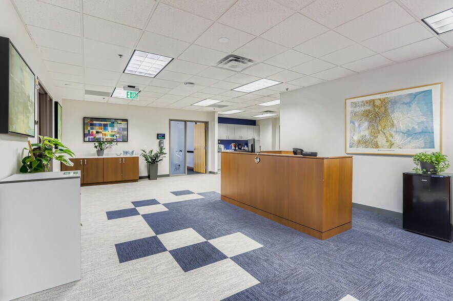 More Photos Of 7420 E Dry Creek Pky, Longmont Office For Lease