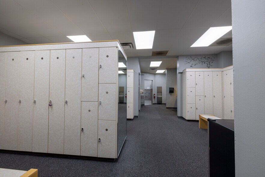 More Photos Of 1230 Big Thompson Ave, Estes Park Loft Creative Space For Sale