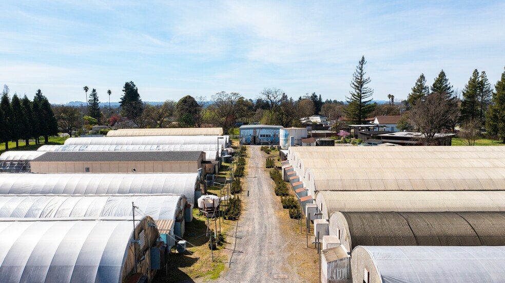 More Photos Of 4770 Occidental Rd, Santa Rosa Light Distribution For Sale