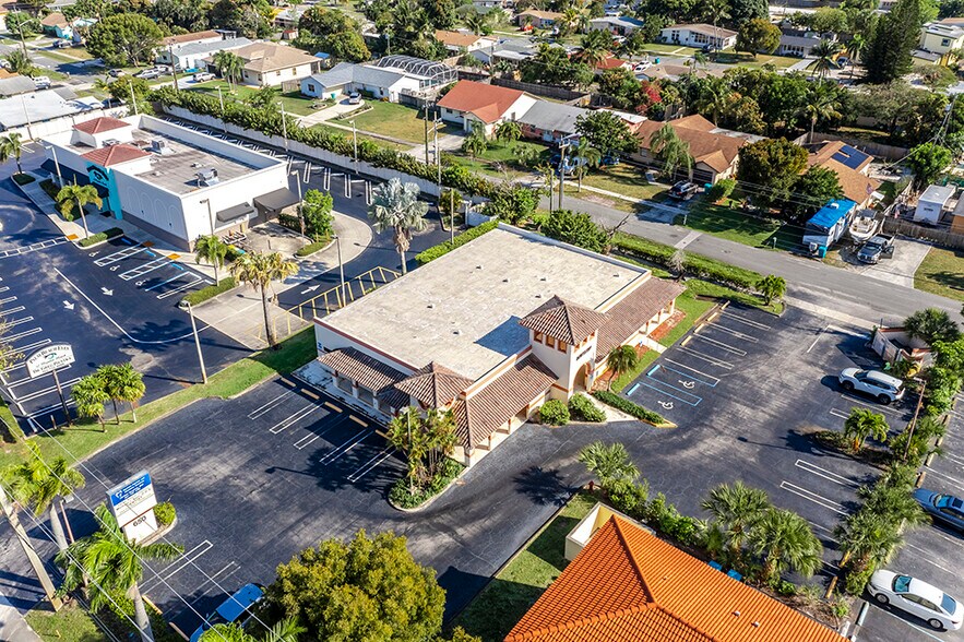 More Photos Of 650 W Boynton Beach Blvd, Boynton Beach Medical For Sale