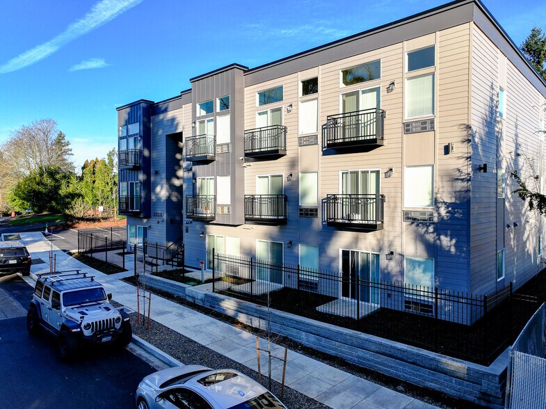 More Photos Of 3254 SE 90th Pl, Portland Apartments For Sale