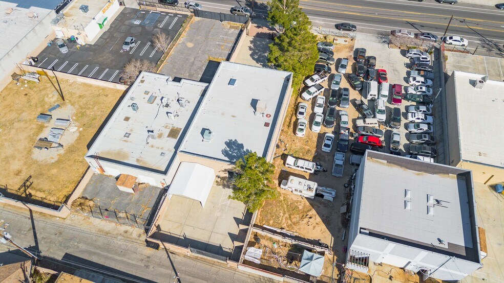 More Photos Of 38559 E 6th St, Palmdale Warehouse For Sale