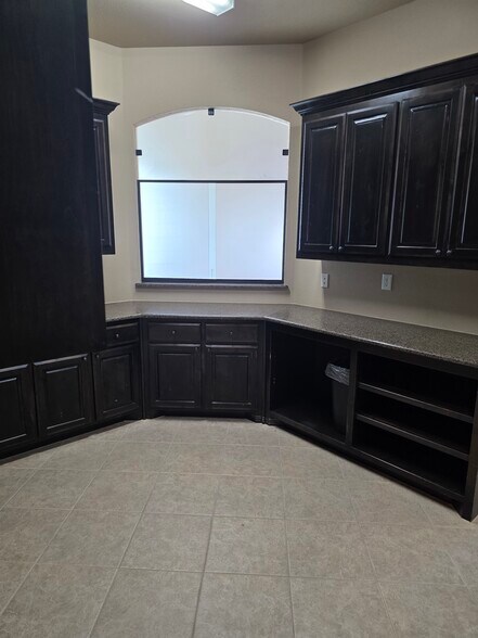 More Photos Of 8508 Precinct Line Rd, Colleyville Office For Lease