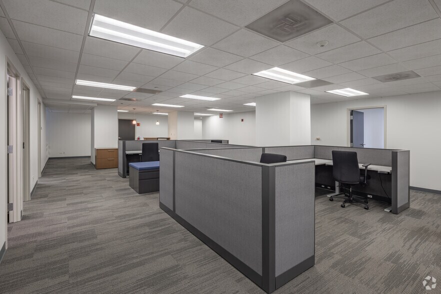 Photo of 17th Floor Ste 1750