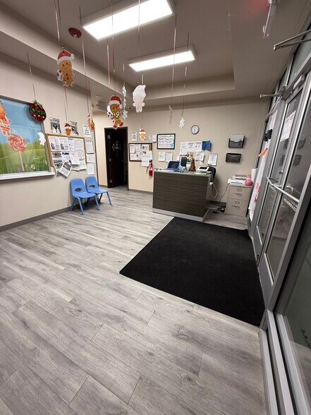 More Photos Of 1351 N Zaragoza Rd, El Paso Office For Sale