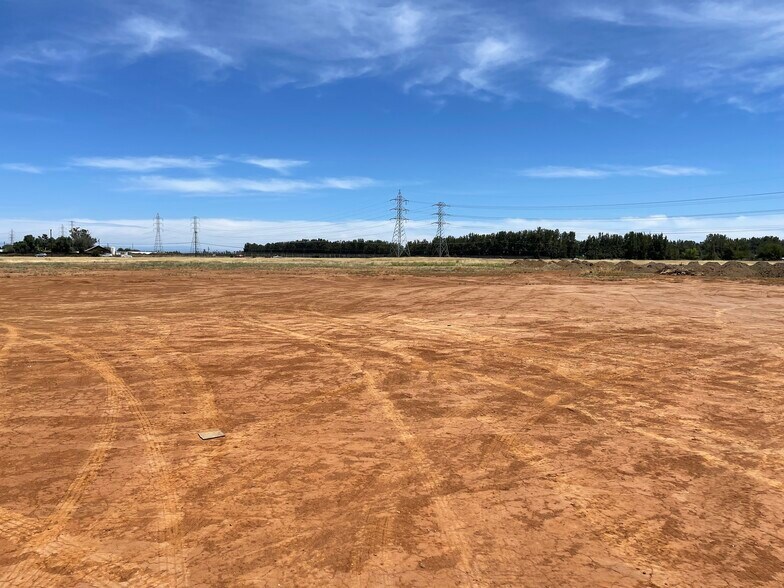 More Photos Of 0 Elder Creek Rd, Sacramento Land For Sale