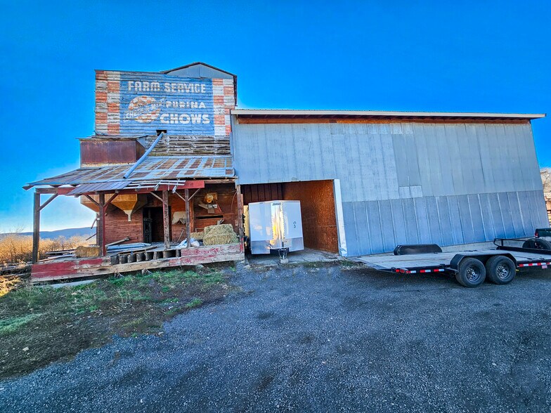 More Photos Of 10 S Commercial St, Cambridge Warehouse For Sale