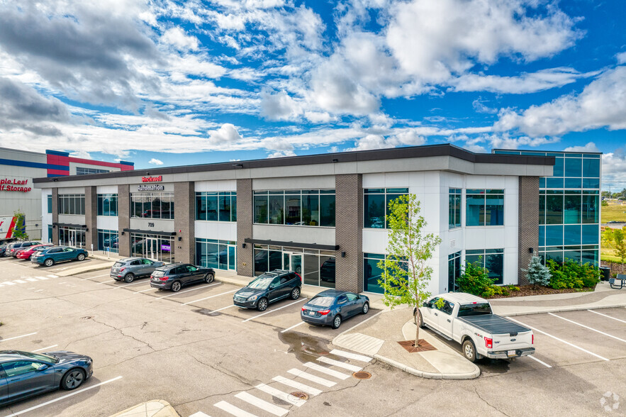 Primary Photo Of 709 64 Av SE, Calgary Office For Lease